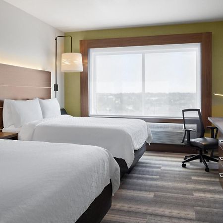 Holiday Inn Express & Suites - Madison West - Middleton By Ihg Exteriör bild