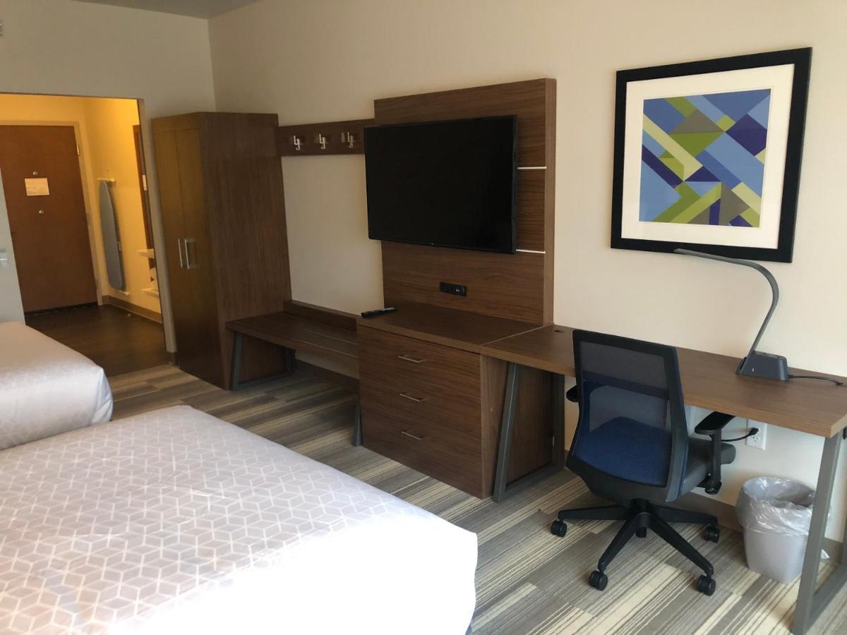 Holiday Inn Express & Suites - Madison West - Middleton By Ihg Exteriör bild