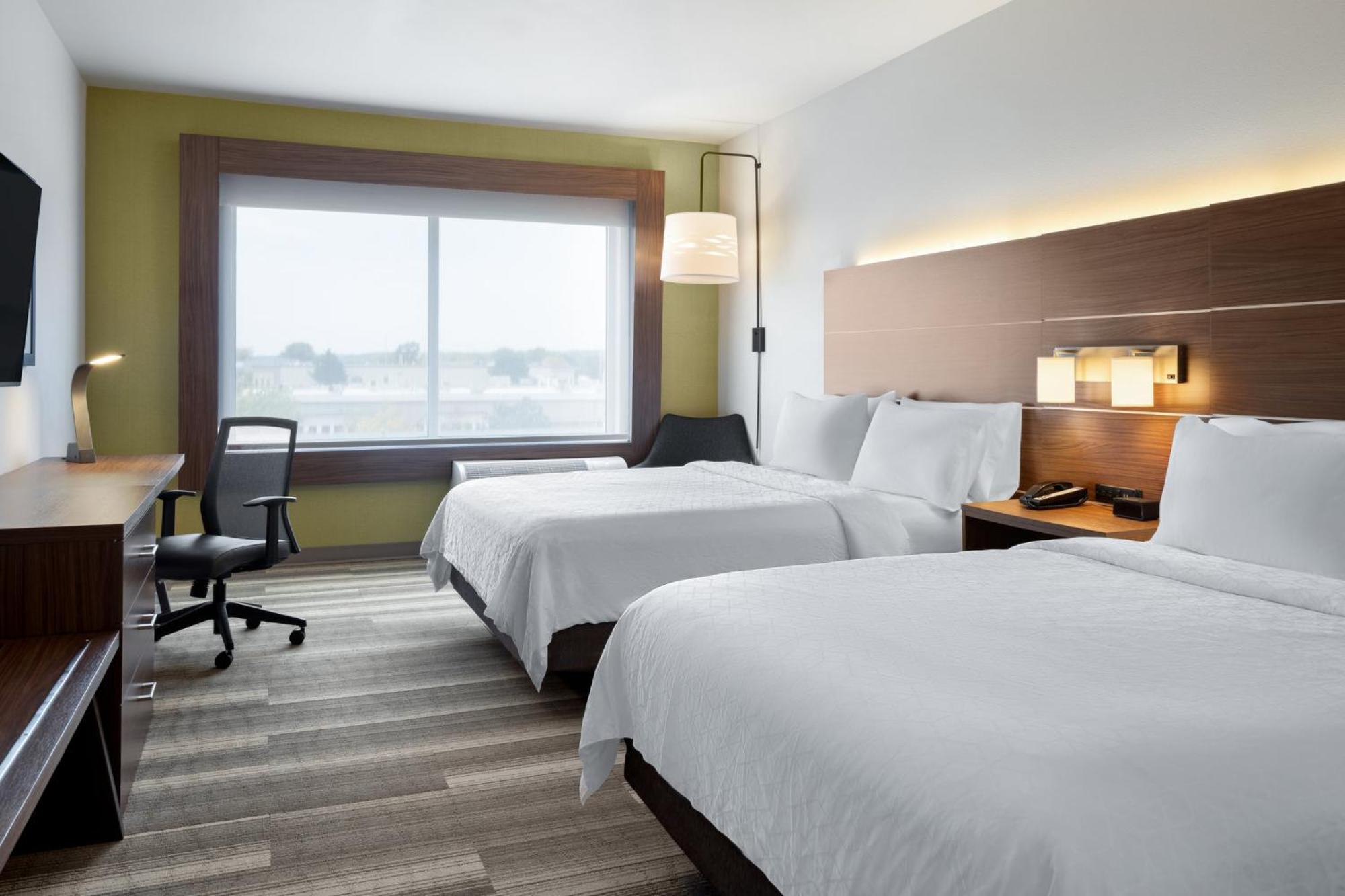Holiday Inn Express & Suites - Madison West - Middleton By Ihg Exteriör bild