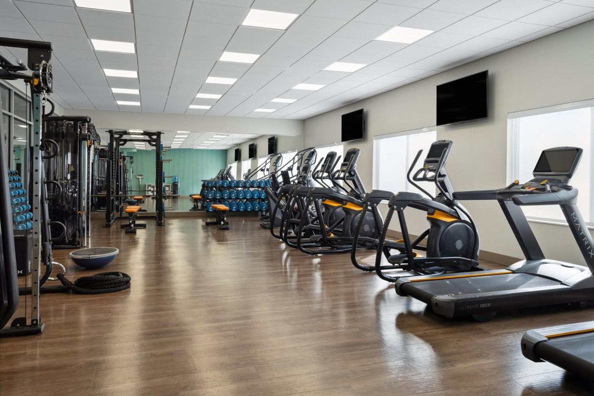 Holiday Inn Express & Suites - Madison West - Middleton By Ihg Exteriör bild